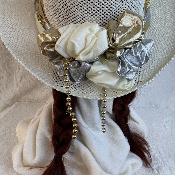 Vintage White Woven Straw Hat With Elegant Gold & Silver Floral Accents Church - Picture 7 of 7
